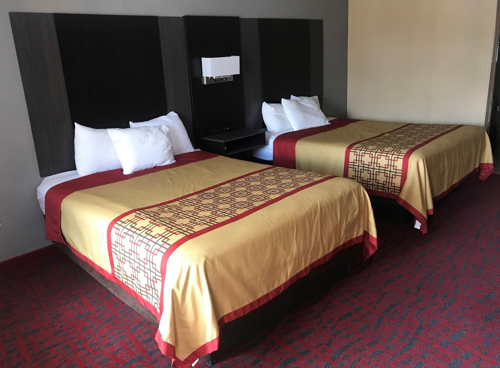 Conner Hill Motor Lodge Пиджен Фордж Екстериор снимка