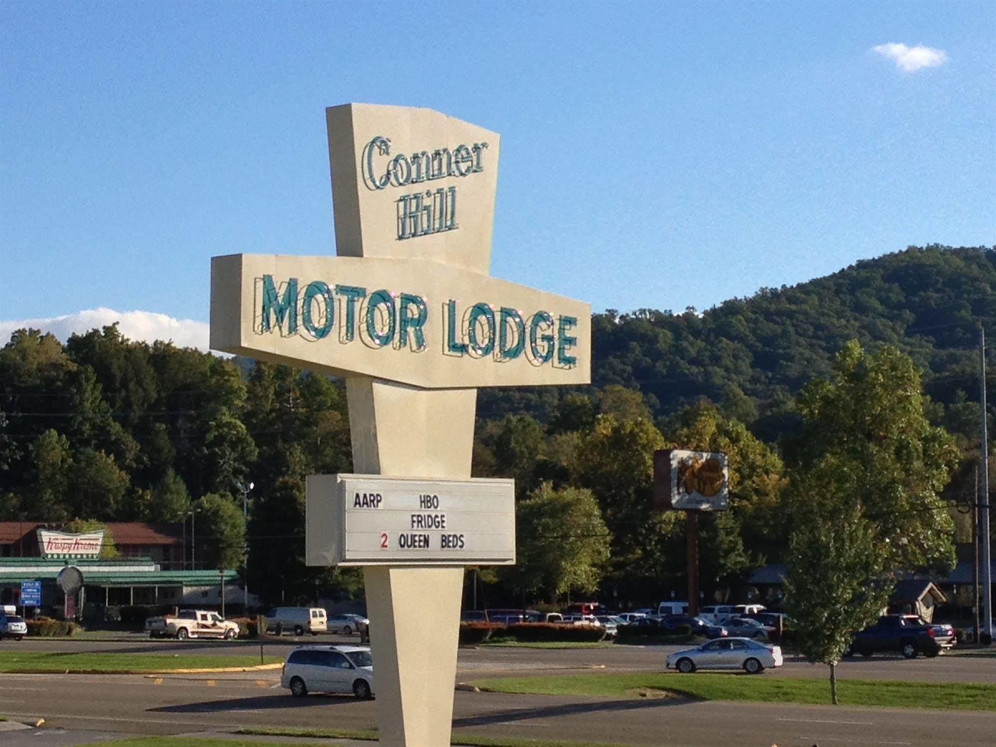Conner Hill Motor Lodge Пиджен Фордж Екстериор снимка